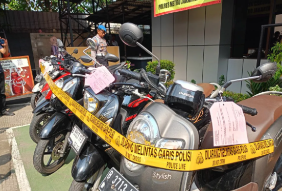 Motor Curian Nongol di Medsos! Tiga Remaja Kemayoran Diciduk Saat Mau Jual Barang Bukti