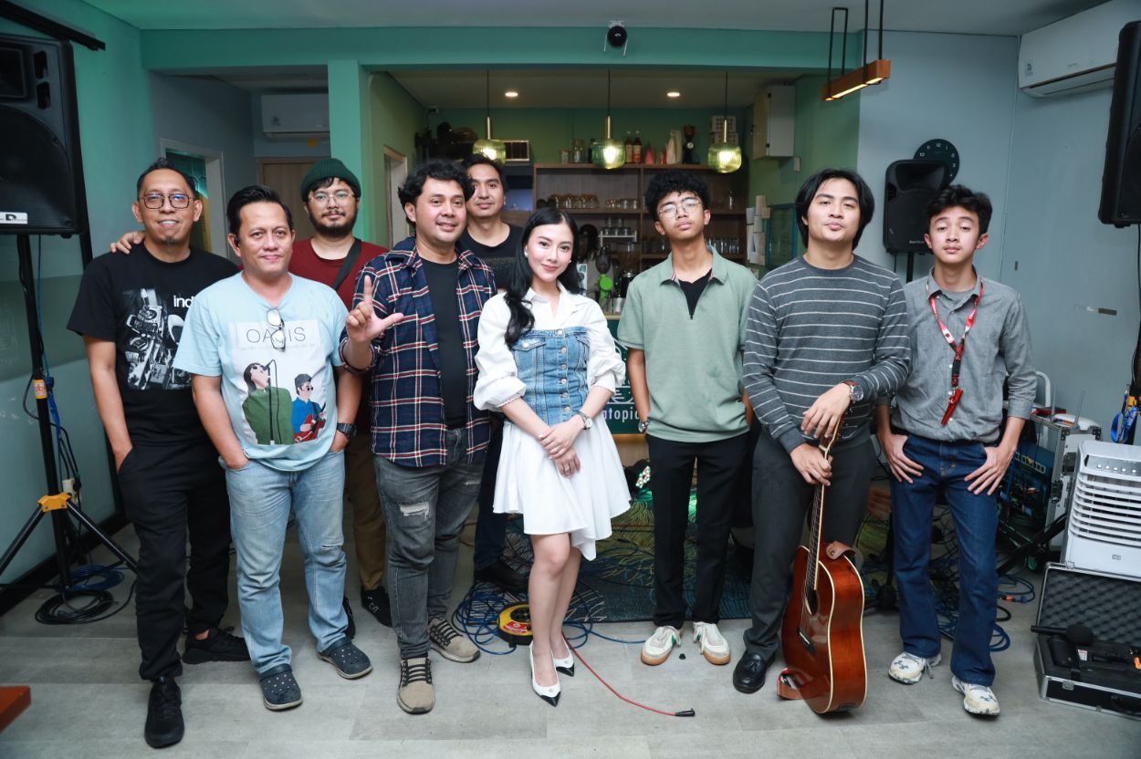 Main-Main di Cipete Eps. 14: I Hate Band, Lambang, Tenty Kamal, Hingga Eleanor Bikin Malam Makin Seru