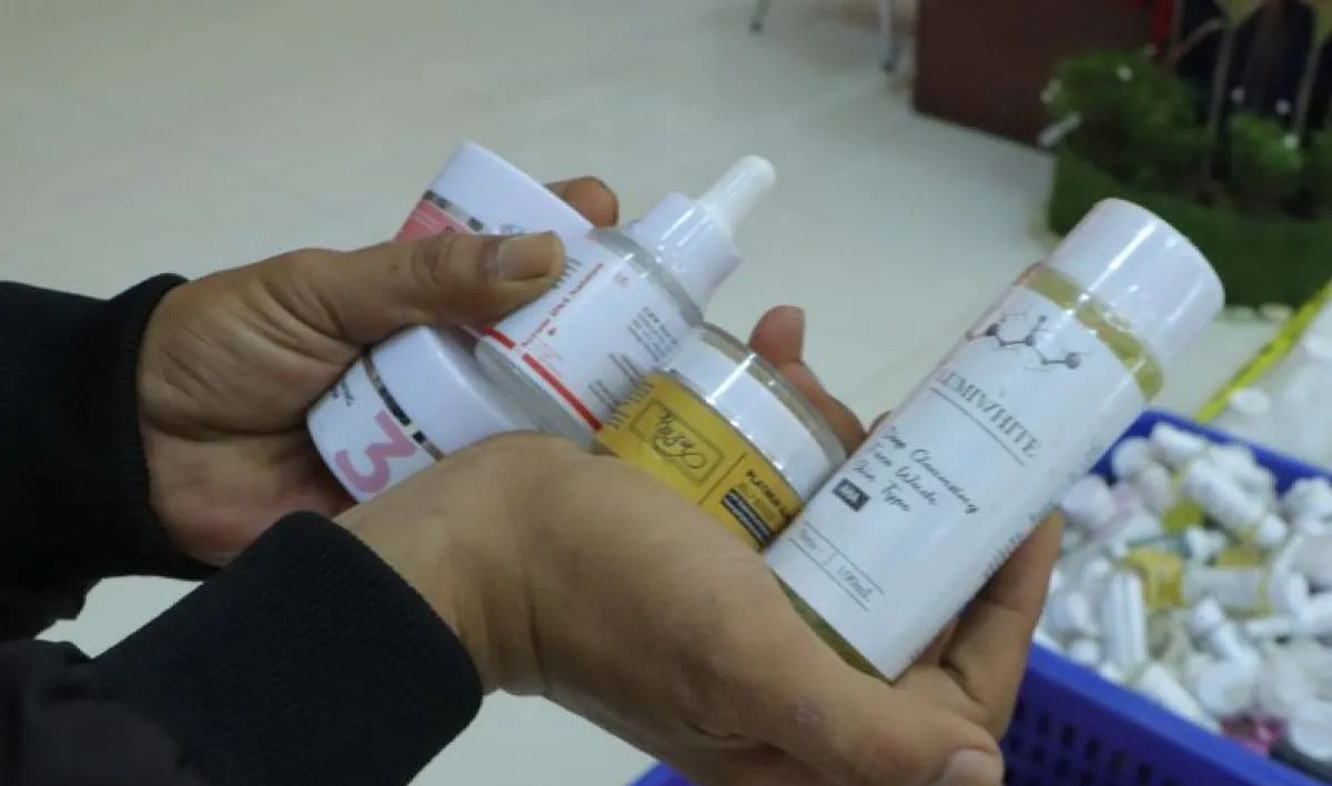 Produksi Kosmetik Palsu di Bekasi: Pakai Tepung Tapioka, Modal Nonton YouTube