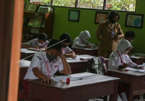 Biaya Sekolah SD dan SMP Harus Gratis, Termasuk di Swasta! Ini Kata MK