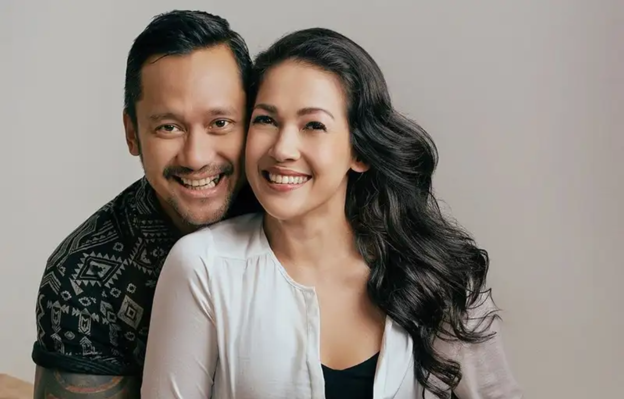 Tora Sudiro dan Mieke Amalia Siap Sambut Cucu Pertama: "Semoga Semua Sehat dan Bahagia"