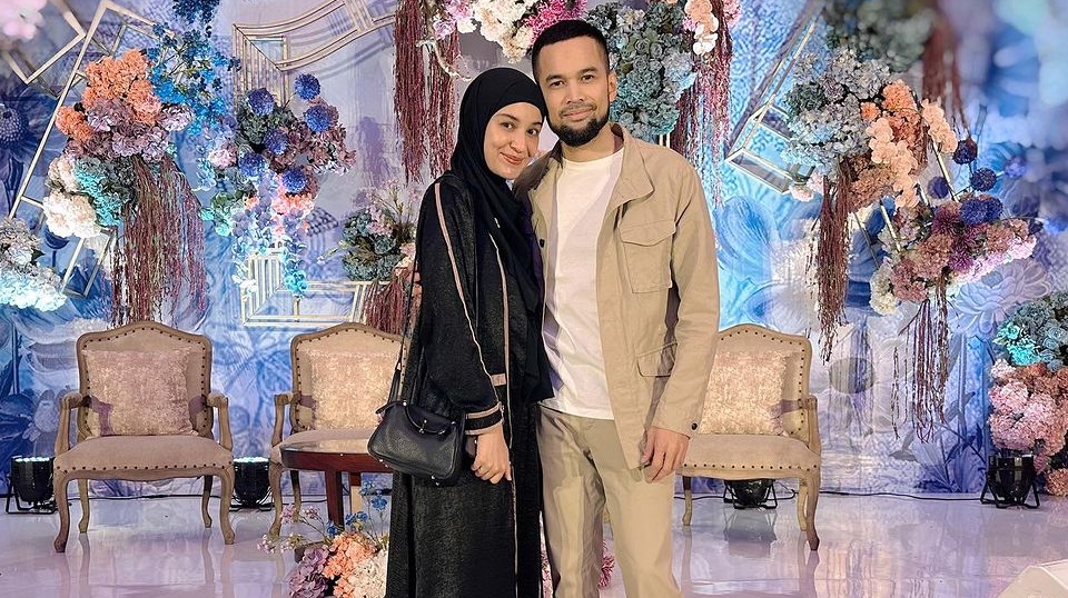 Visa Haji Furoda Gagal Terbit, Teuku Wisnu & Kimberly Ryder Terancam Batal Berangkat!