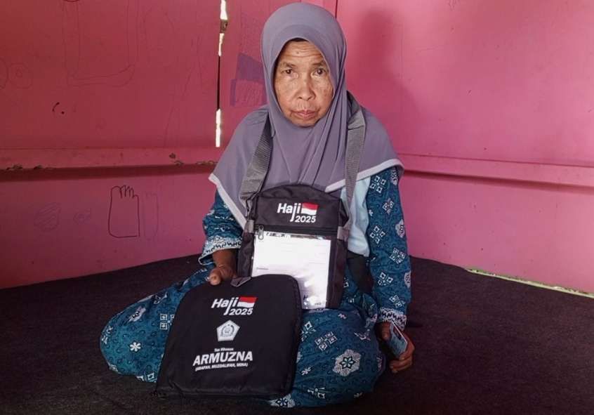 Viral! Nenek 104 Tahun Asal Madura Akhirnya Berangkat Haji Setelah Nabung Puluhan Tahun