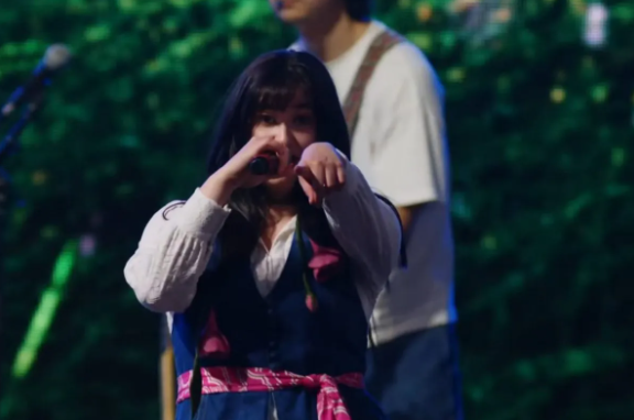 Stephanie Poetri Umumkan Sudah Menikah di Atas Panggung! Ini Sosok Suaminya dan Momen Harunya di HITC LA 2025