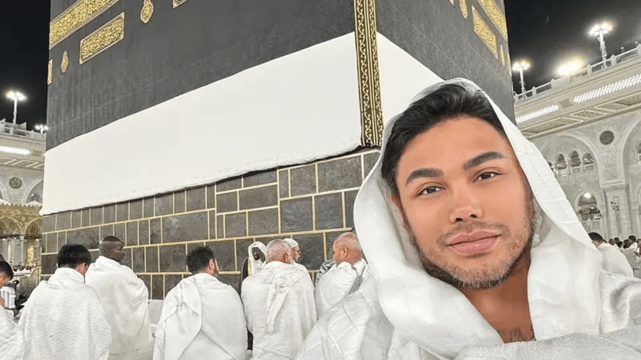 Ivan Gunawan Berdoa Memohon Keselamatan Saat Wukuf di Arafah