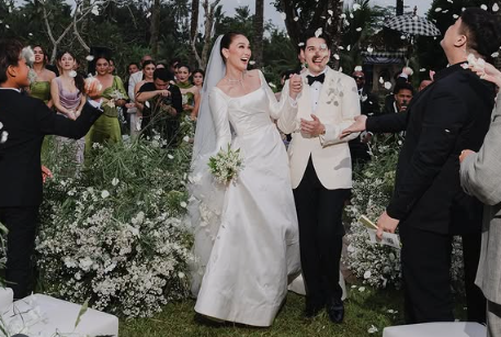 Luna Maya Ungkap Perubahan Drastis Setelah Nikah dengan Maxime Bouttier: Rumah Tangga Jadi Lebih Santuy!