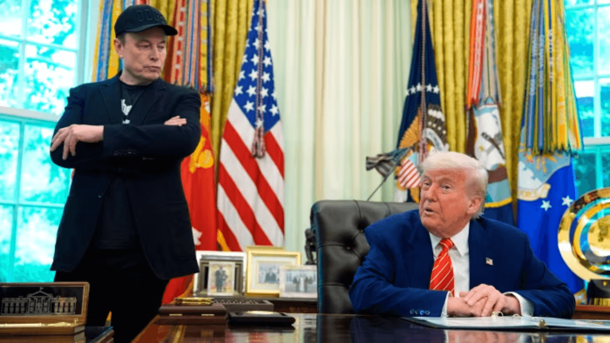 Donald Trump Sebut Elon Musk ‘Hilang Akal’ dan Anti Damai