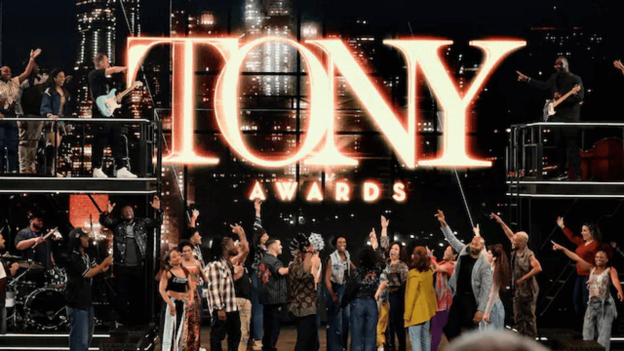 Tony Awards 2025: Musikal 'Maybe Happy Ending' Dominasi Panggung, Nicole Scherzinger Cetak Sejarah, George Clooney Kecewa