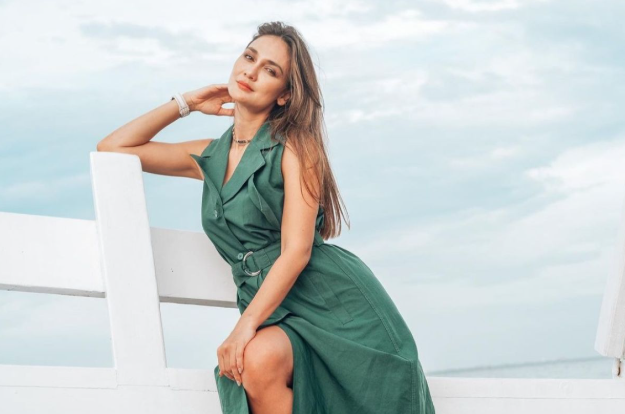 Luna Maya Nyanyi Lagu Anak di Film Horor 'Jalan Pulang', Ternyata Ciptaan Sendiri dari Liburan di Komodo!