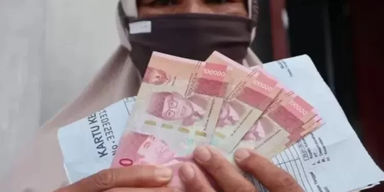 Bansos Tak akan Pernah Bisa Kurangi Kemiskinan