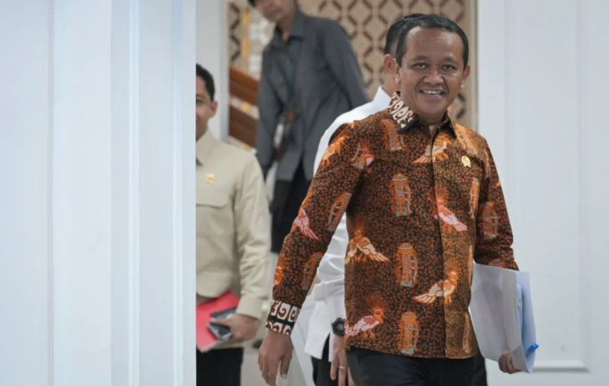 Heboh Video Menteri Bahlil Digelandang Polisi, Faktanya Mengejutkan! Ini Penelusurannya