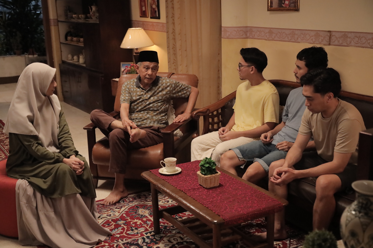 Jodoh 3 Bujang: Cerita Nikah Kembar yang Bikin Ngakak dan Ngena Banget, Diangkat ke Layar Lebar
