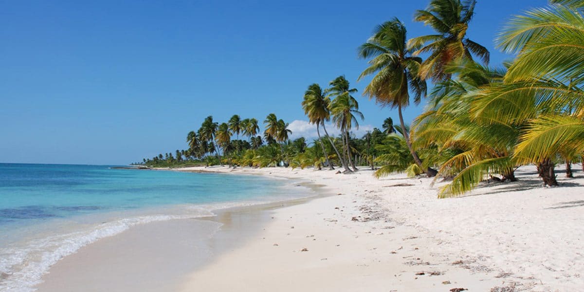 7 Destinasi Wisata Pantai di Banten, Banyak Hidden Gems yang Cuma 2 Jam dari Jakarta