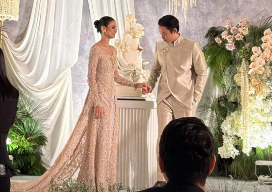 Pernikahan Amanda Rawles & Adriel Susanteo Jadi Sorotan! Intimate, Mewah, dan Bikin Iri Netizen!