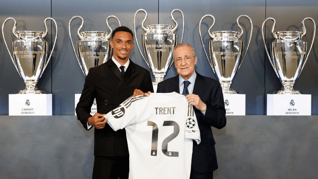 Trent Alexander-Arnold Pidato Pakai Bahasa Spanyol saat Resmi Diperkenalkan di Real Madrid