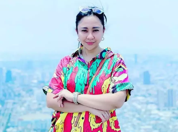Kasus Judi Online Suami Chikita Meidy Bikin Heboh! Uang Bisnis Raib Ratusan Juta, Netizen Syok!