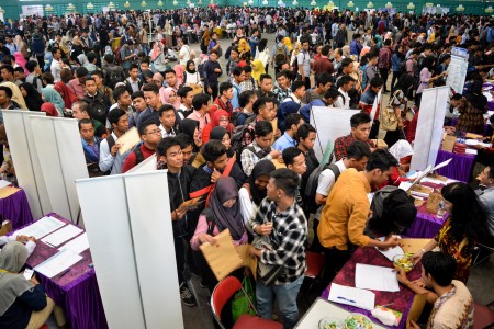 Pemerintah Diminta Turunkan PPN Jadi 9 Persen