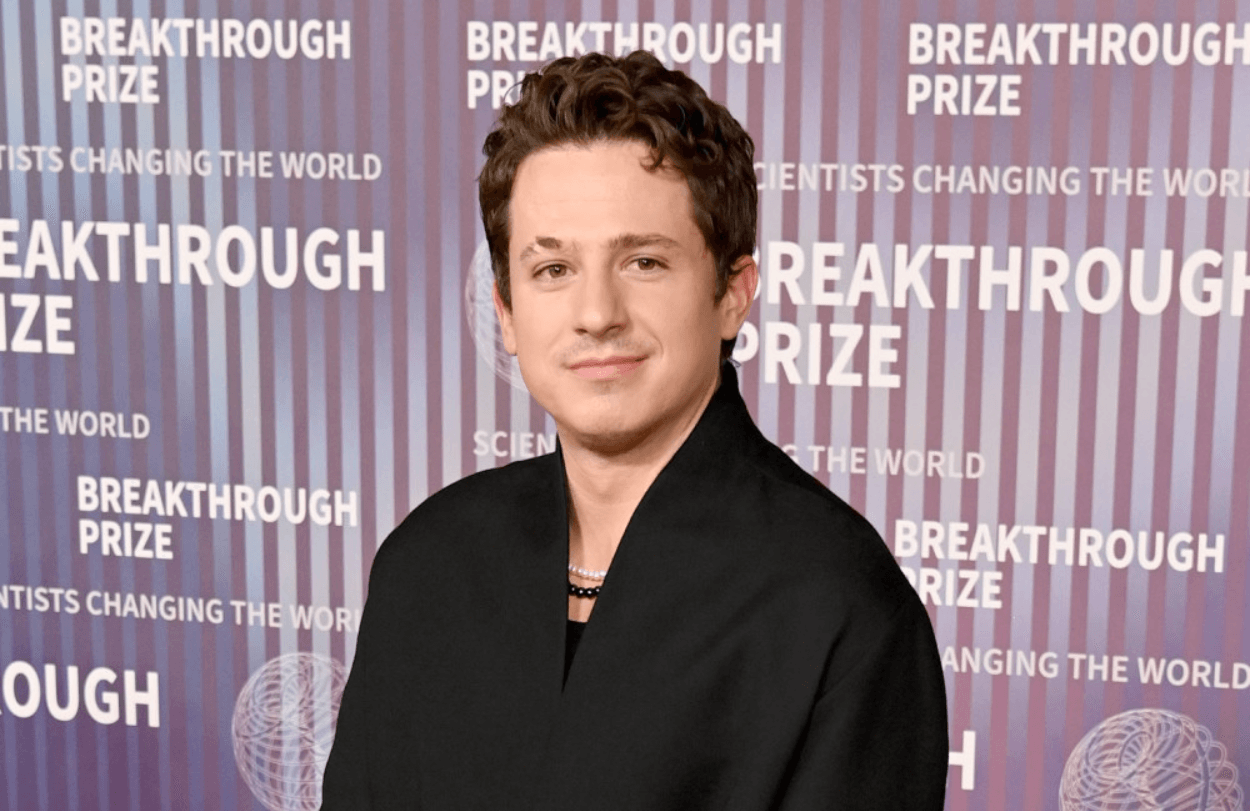 Charlie Puth Bocorkan Album Baru dan Rencana Garap Musikal Broadway