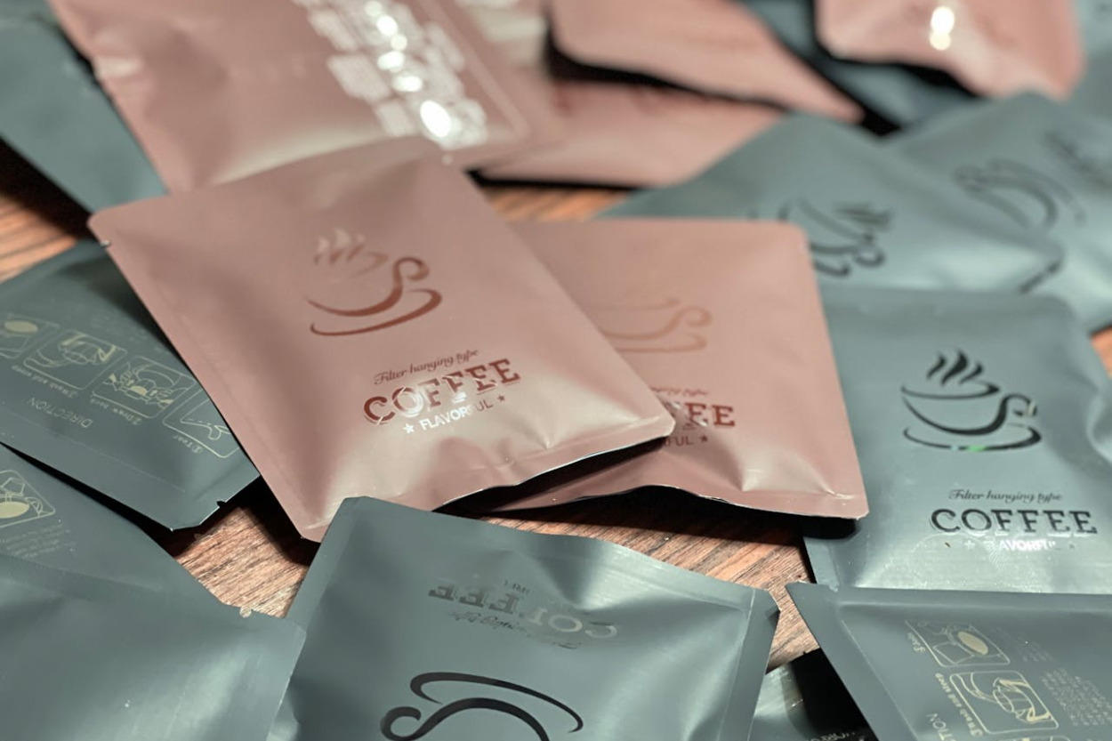 Rekomendasi 5 Kopi Sachet Lokal yang Enak dan Ramah di Lambung