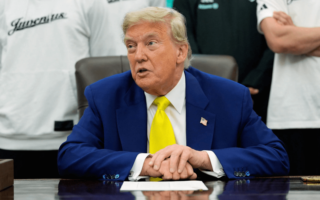 Trump Pertimbangkan Arah Konflik dengan Iran, Keputusan Diumumkan dalam Dua Pekan