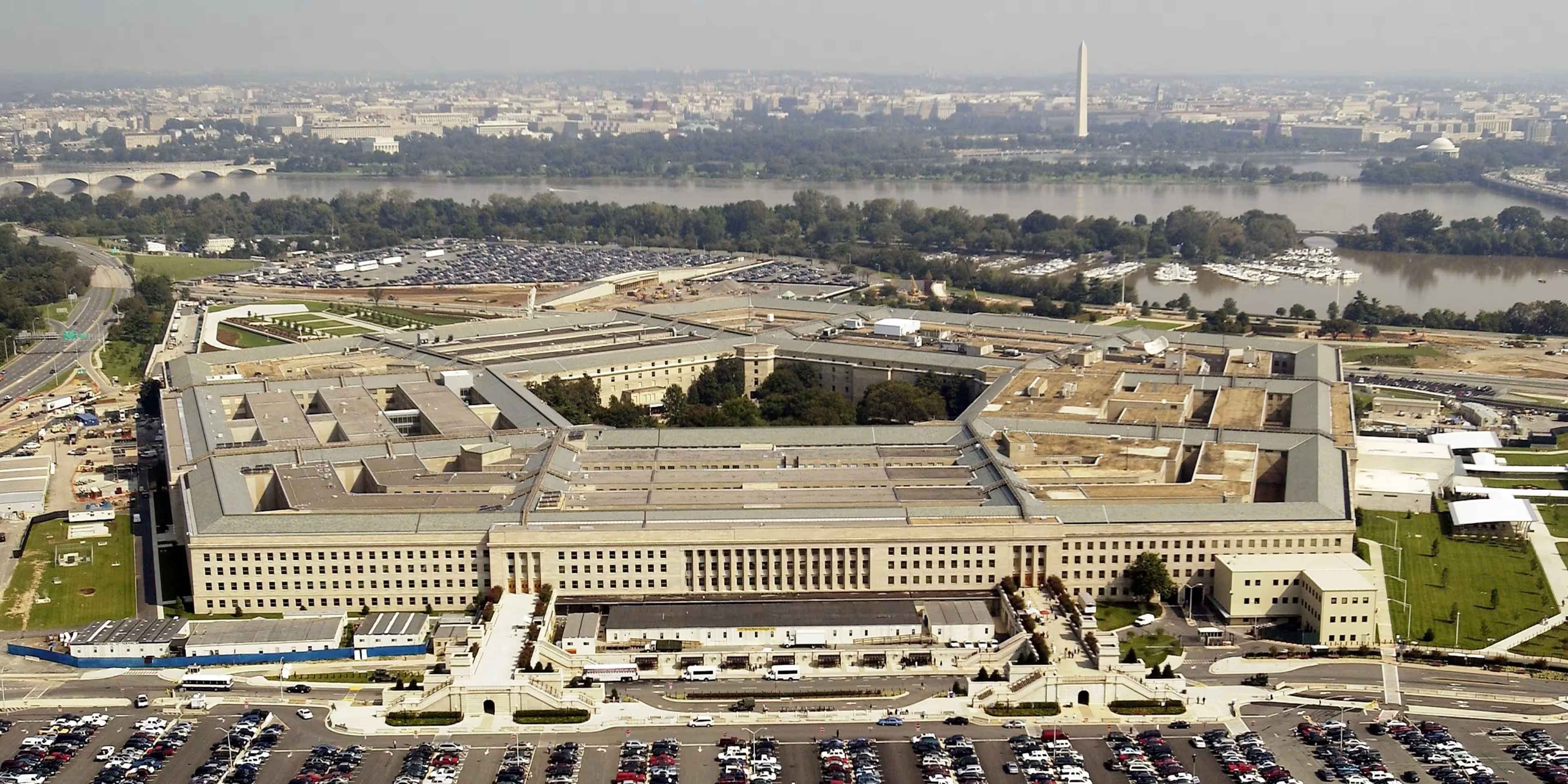 Trump Umumkan Serangan ke Fasilitas Nuklir Iran, Pentagon Bungkam dan Lempar Bola ke Gedung Putih