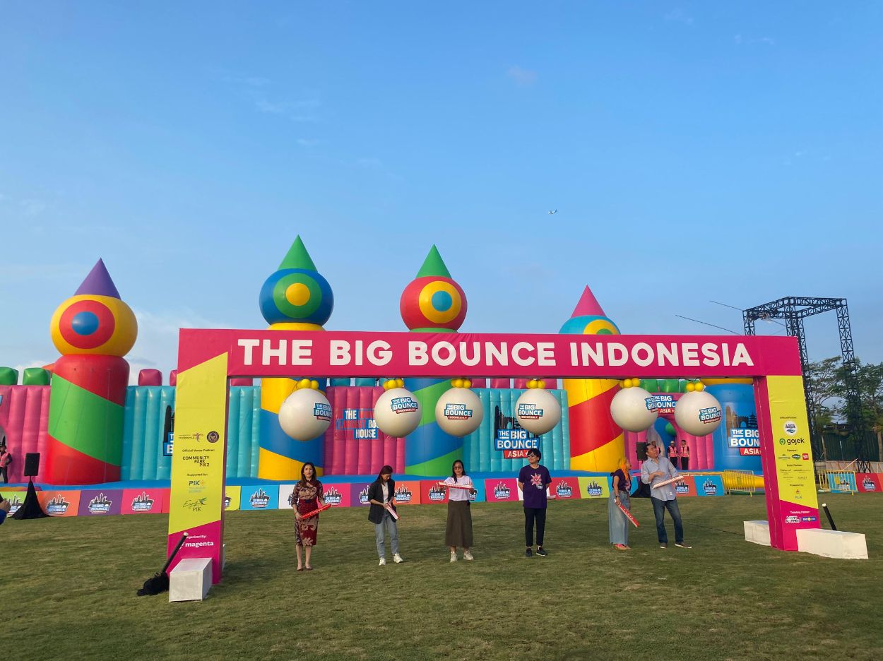 Mulai Digelar, The Big Bounce Indonesia Jadi Wahana Lompat-Lompatan Raksasa Pertama di Asia Tenggara