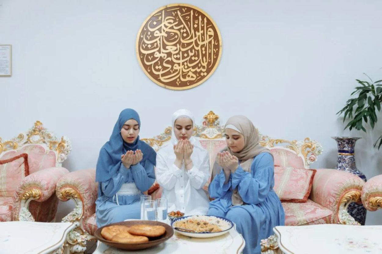 Tahun Baru Islam 2025: Catat Jadwal Puasa Sunnah Tasua & Asyura, Hingga Tanggal Penting Muharram 1447 H