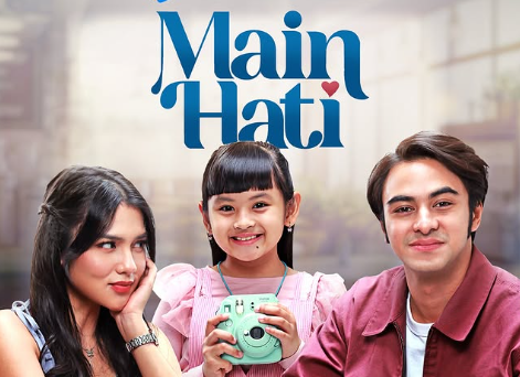 Davina Karamoy Jadi CEO Nekat Kawin Kontrak Demi Rp20 Miliar di Serial ‘Main Hati’ WeTV