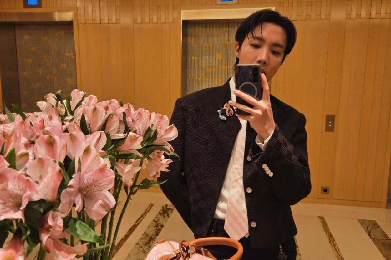 Rekor Terbaru! J-Hope BTS Sukses Tembus Chart Billboard Hot 100