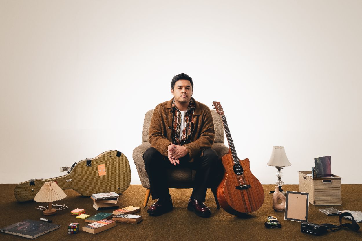 Nadhif Basalamah Lanjutkan Cerita Hidup Lewat Album "Nadhif (laman berikutnya)"