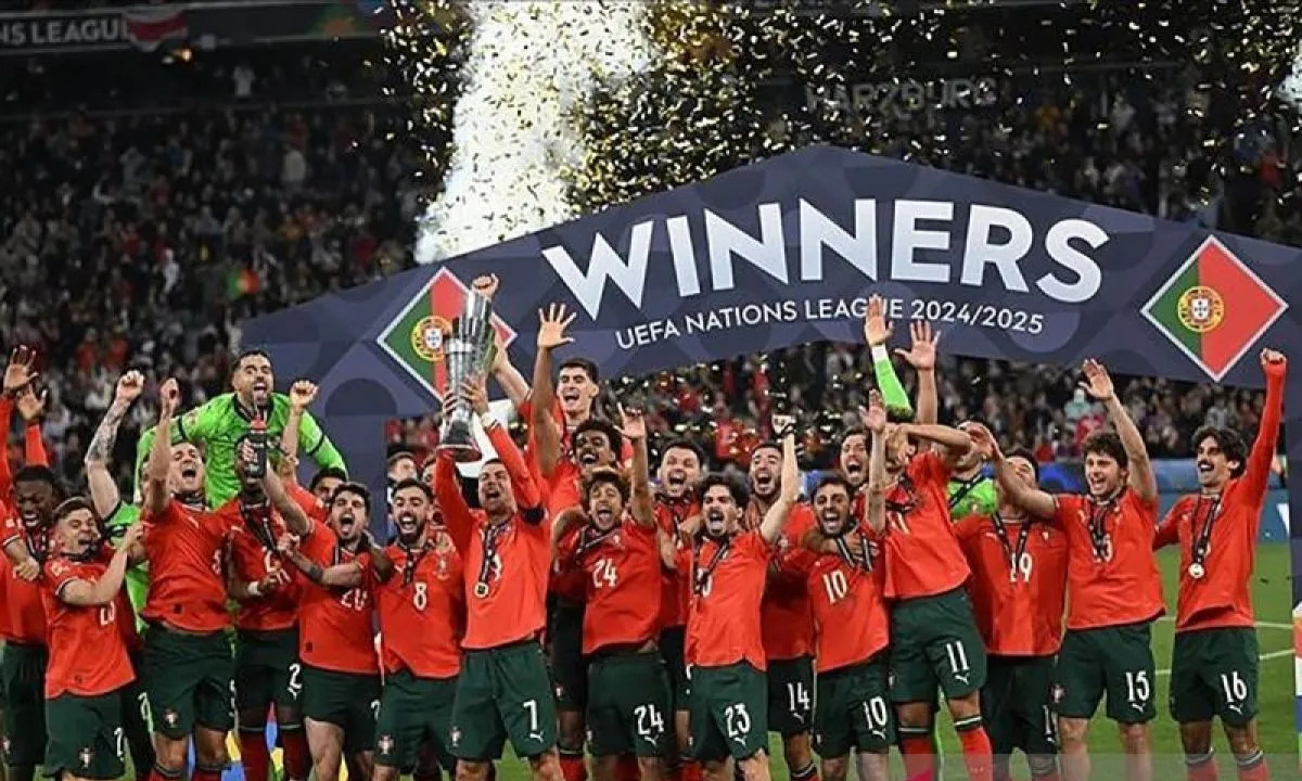 Pelatih Portugal Tegaskan Ronaldo Masih Vital bagi Timnas Portugal di Usia 40 Tahun