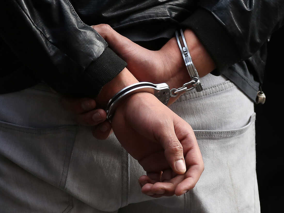Polisi Amankan Artis MR Karena Diduga Memeras Pasangan Sesama Jenis dengan Video Porno