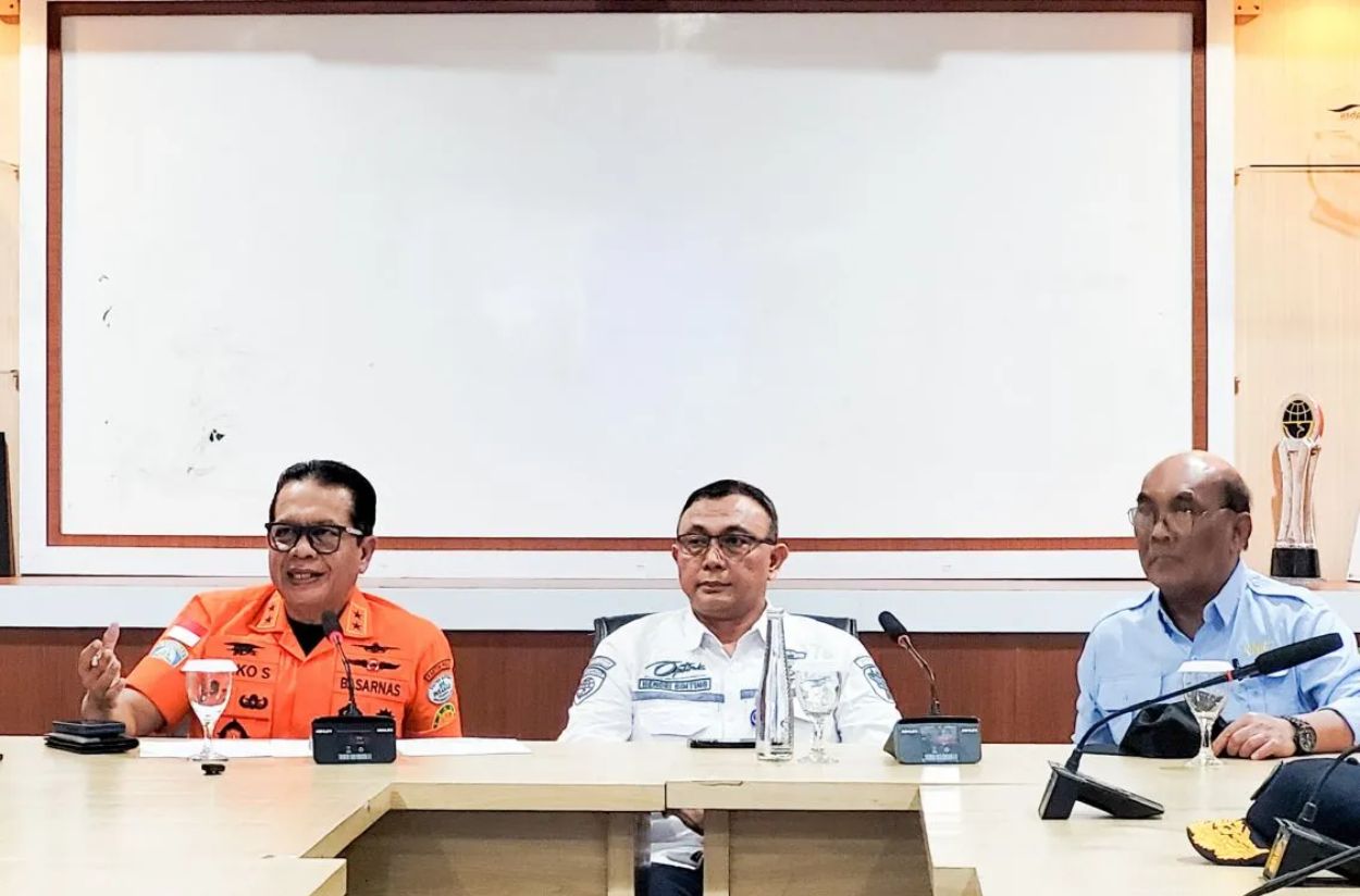 Hari Kedua Pencarian, Tim SAR Belum Temukan Puluhan Korban Hilang KMP Tunu Pratama Jaya