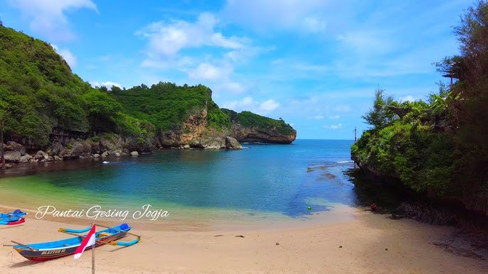 Liburan Anti-Mainstream ke Pantai Gesing, Spot Rahasia Warga Lokal Jogja