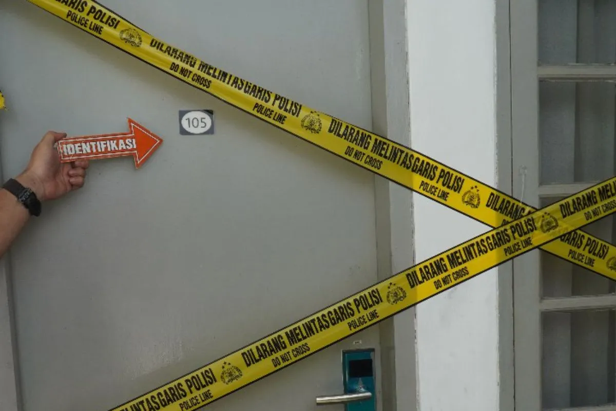 Kematian Misterius Diplomat Kemlu: Kamar Kos Terkunci, Tubuh Ditutupi, Kepala Terikat Lakban!