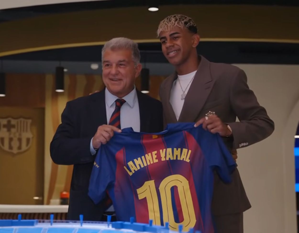 Resmi! Lamine Yamal Resmi Pakai Nomor Ikonik 10 di Barcelona, Perpanjang Kontrak Hingga 2031