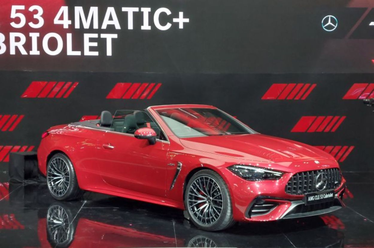 Gagahnya Mercedes-AMG CLE 53 Cabriolet Tampil Perdana di GIIAS 2025