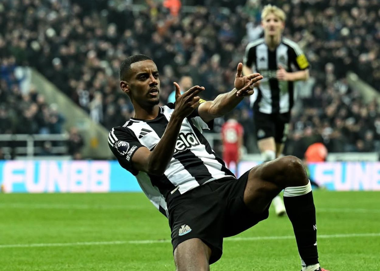 Alexander Isak Ngotot Ingin Tinggalkan Newcastle United, Liverpool dan Bayern Siaga