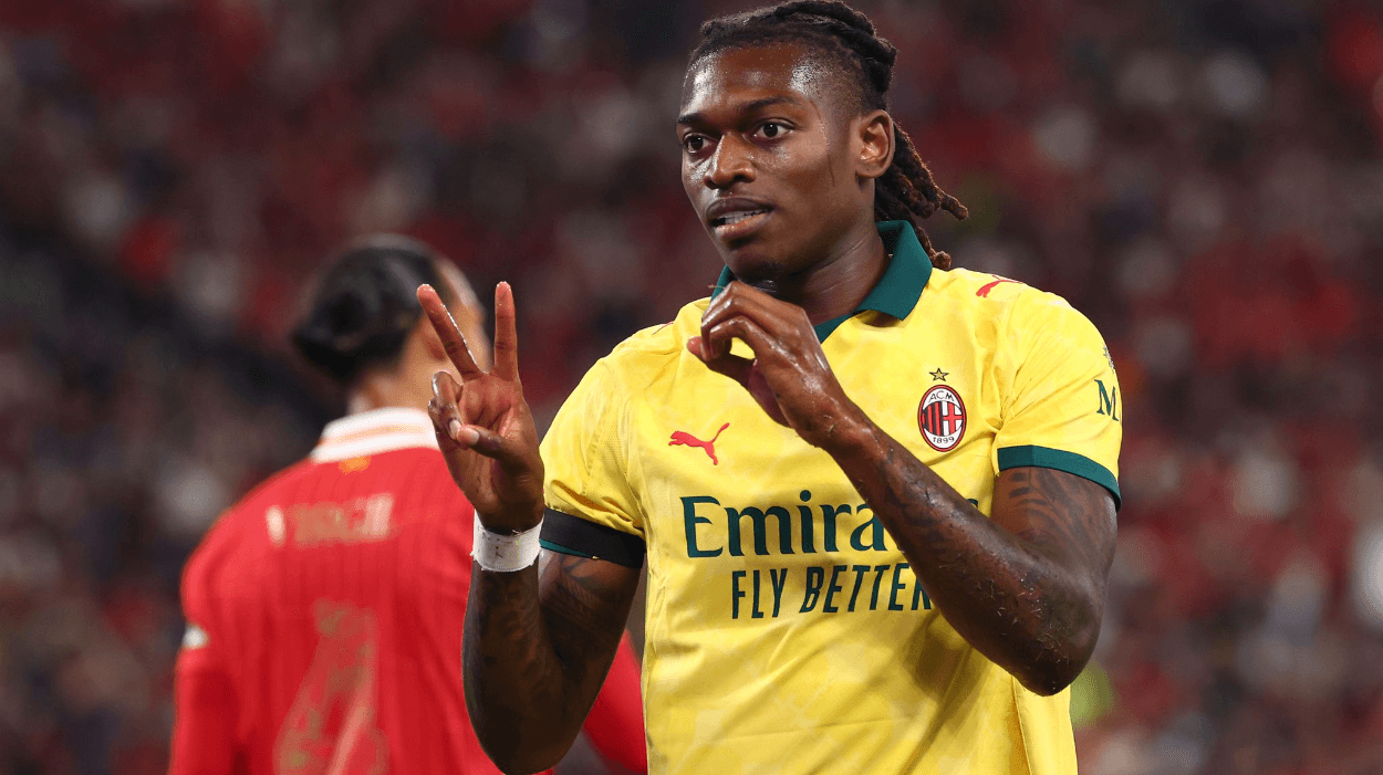 Milan Bungkam Liverpool 4-2 di Hong Kong, Okafor dan Leão Tampil Gemilang