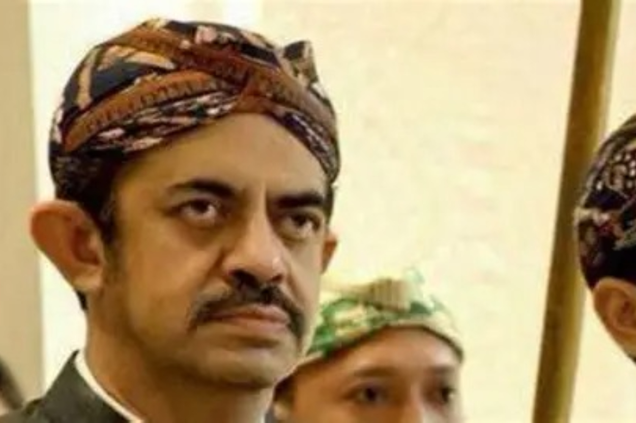 Mister Gasoline Jadi Tersangka! Riza Chalid Kabur ke Jepang Usai Kejagung Tetapkan Tersangka Kasus Minyak Pertamina