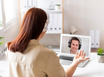 10 Trik Interview Online Ampuh! Biar Kamu Langsung Lolos ke Tahap Berikutnya