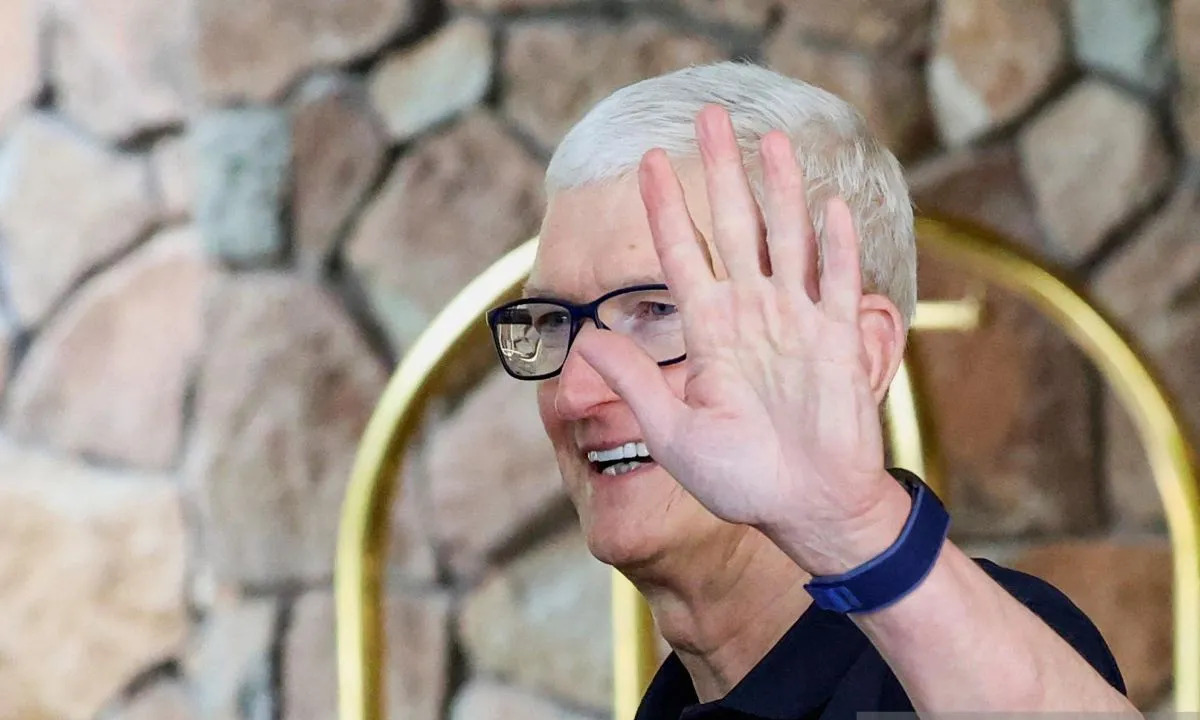 Apple Akhirnya Serius Garap AI! Siri Baru, Live Translate, dan 7 Perusahaan Diakuisisi Diam-Diam?