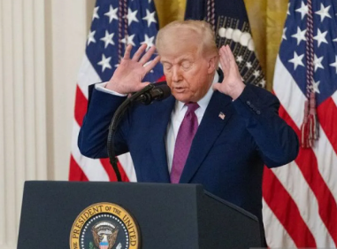 Tarif 250 Persen! Trump Ancam Produk Farmasi dan Semikonduktor Demi 'America First'