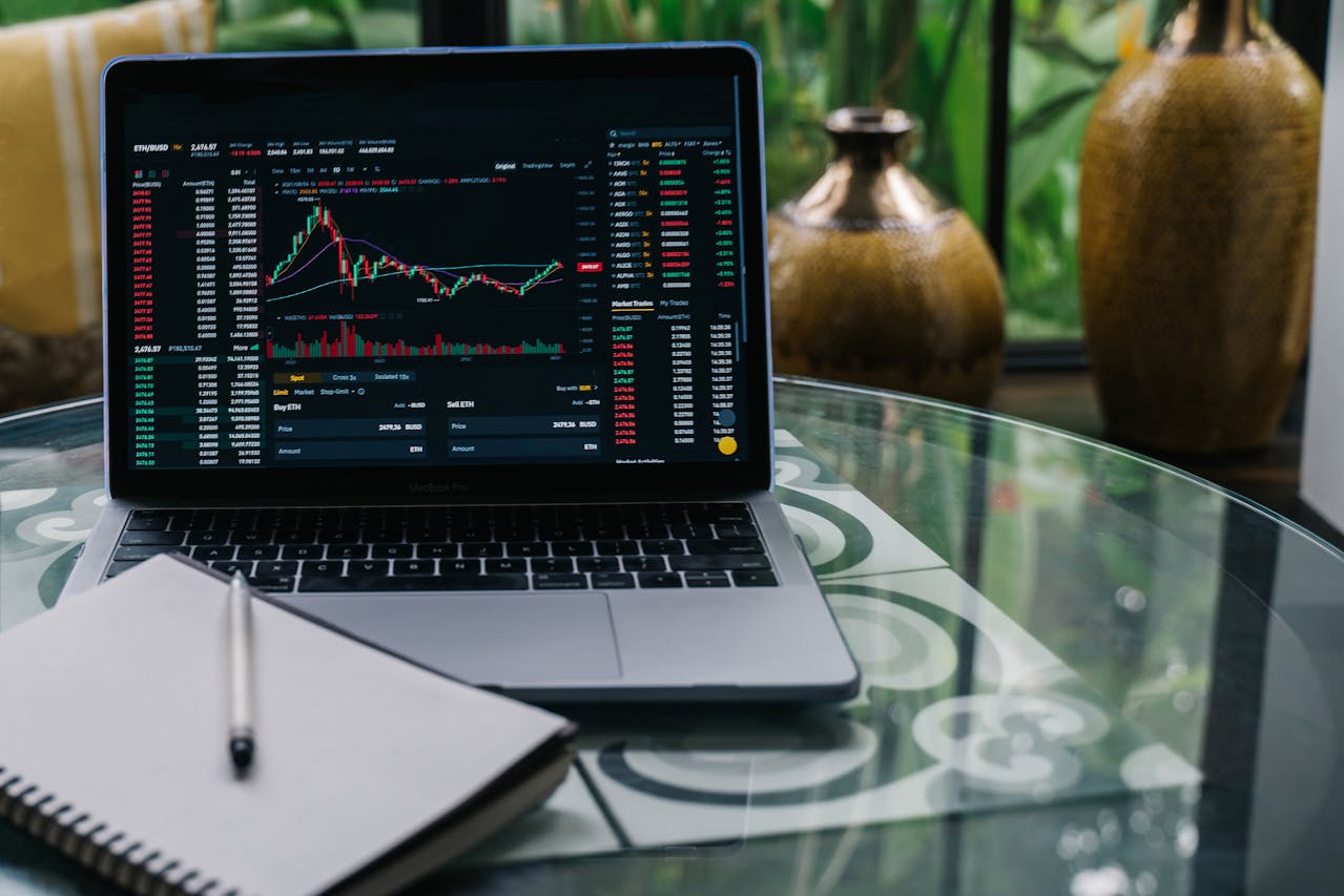 IHSG Loyo, Tapi Ada Saham yang Cuan Gede! Ini Daftar Saham Paling Cuan dan Boncos Minggu Ini