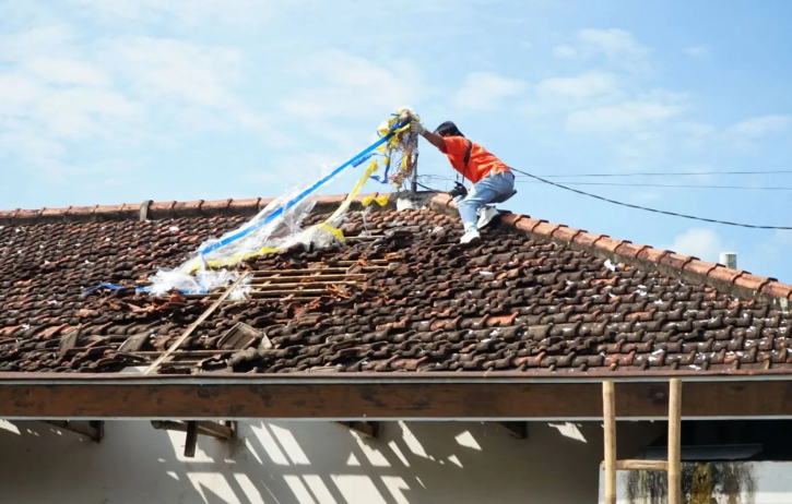 Balon Udara Bikin Geger! Petasan Meledak Hancurkan Rumah Warga di Tulungagung