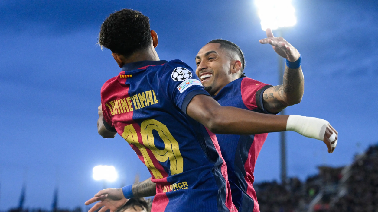 Barcelona Kalahkan Benfica 3-1, Raphinha dan Yamal Tampil Gemilang