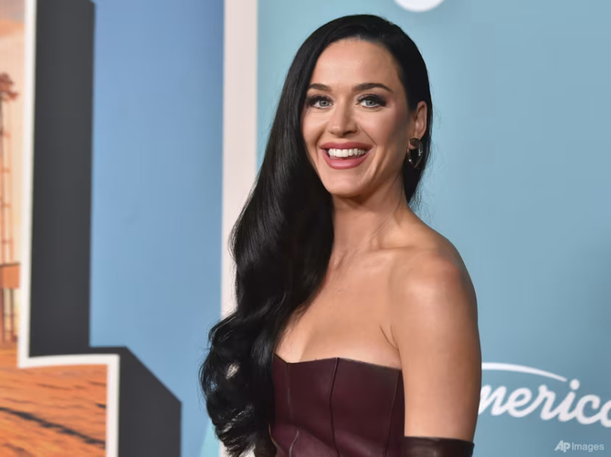 Baru Terbang ke Luar Angkasa, Katy Perry Langsung Tancap Gas Siap Gelar Tur Dunia