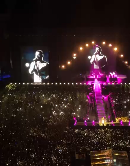 Dari Histeris sampai Haru, Intip Konser Maroon 5 di JIS