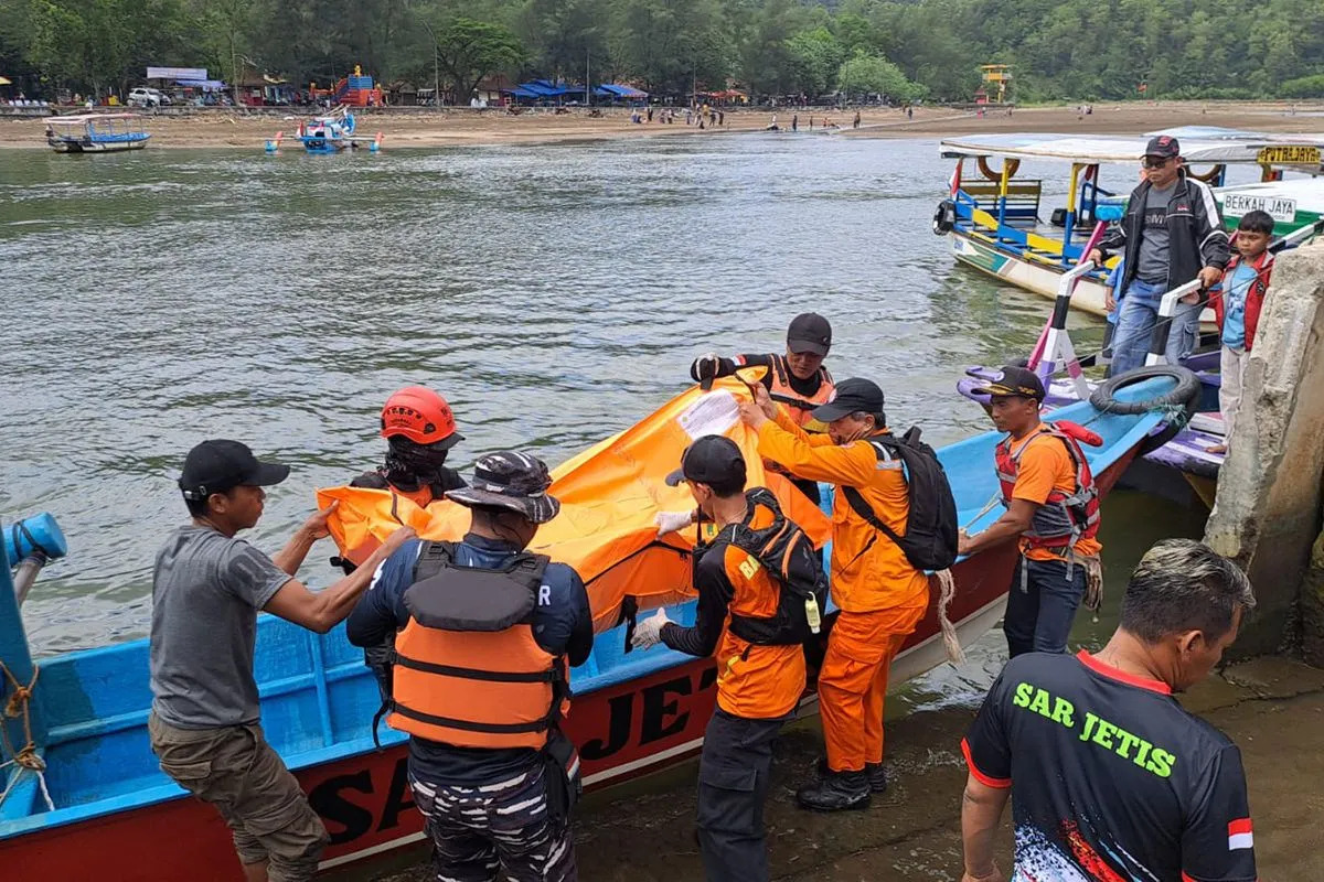 Bocah 12 Tahun Tewas Terseret Ombak di Cilacap, Main di Pantai Jadi Petaka!