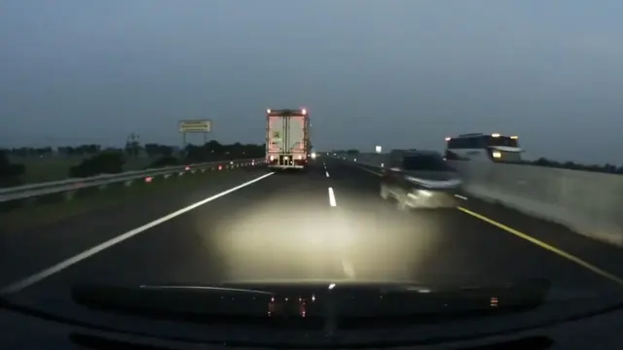 Cek Fakta: Aksi Nekat Mobil BR-V Lawan Arus di Tol Pemalang-Batang Sebabkan Kecelakaan Fatal